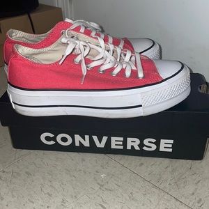 Pink Platform Low Converse